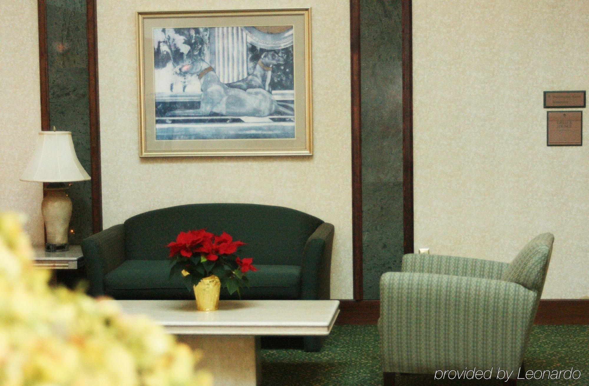 Maron Hotel & Suites Danbury Interior foto